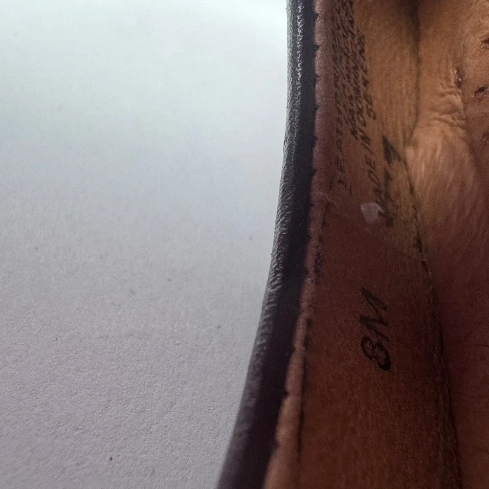 Nurture Women's 8 Hershey Brown Flats With Box